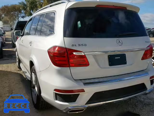 2016 MERCEDES-BENZ GL 550 4MA 4JGDF7DEXGA699068 image 2