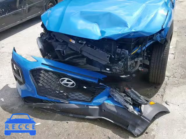 2018 HYUNDAI KONA SE KM8K12AA2JU174649 image 8