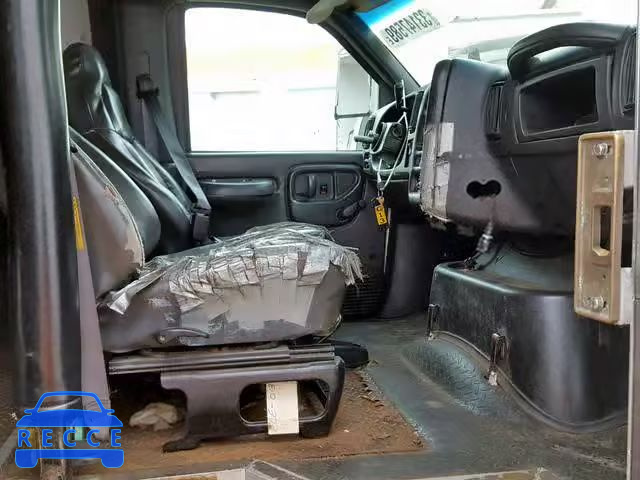 2005 GMC C6500 C6C0 1GDJ6C1375F527630 image 4