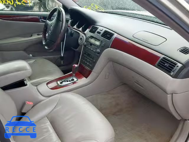 2002 LEXUS ES300 JTHBF30G420059639 image 4