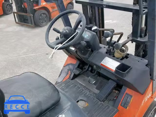 2004 TOYOTA FORKLIFT 84867 Bild 4