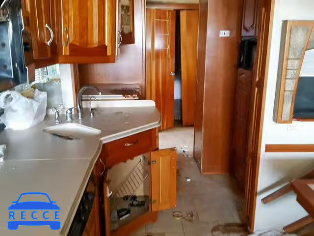 2005 SPARTAN MOTORS MOTORHOME 4VZBT1D955C050931 image 5