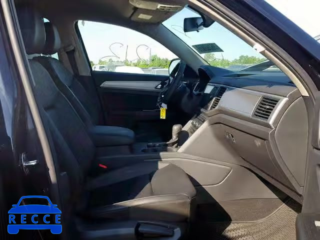 2019 VOLKSWAGEN ATLAS SE 1V2LR2CA8KC514861 image 4