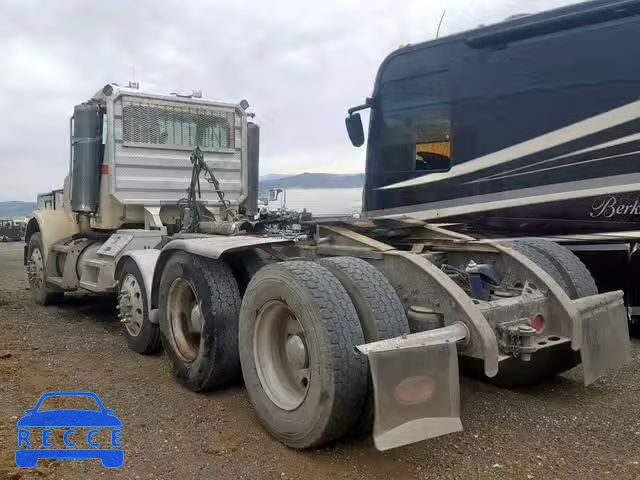 2004 PETERBILT 357 1XPADBEX74D837061 Bild 2