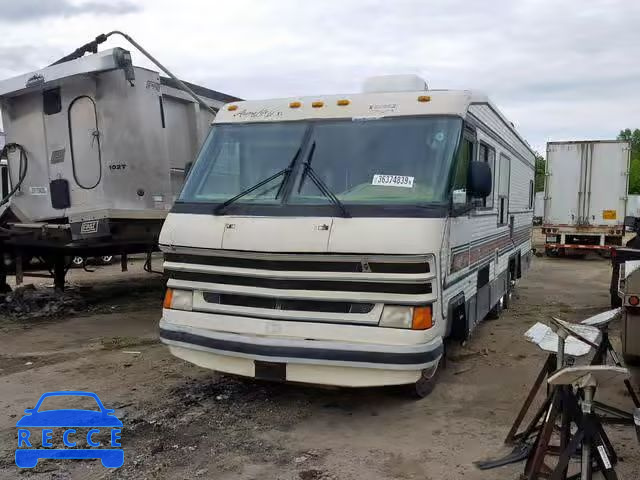 1988 CHEVROLET MOTORHOME 1GBKP37W6J3300890 Bild 1