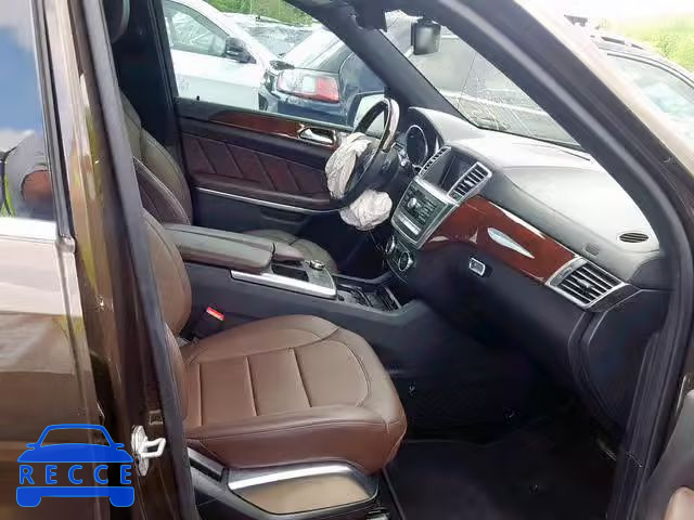 2016 MERCEDES-BENZ GL 550 4MA 4JGDF7DE7GA663810 image 4