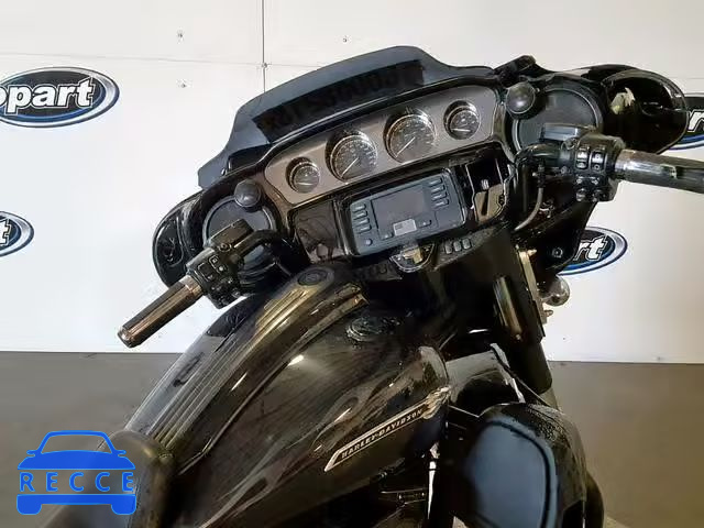 2015 HARLEY-DAVIDSON FLHXSE CVO 1HD1PXN31FB960466 Bild 4