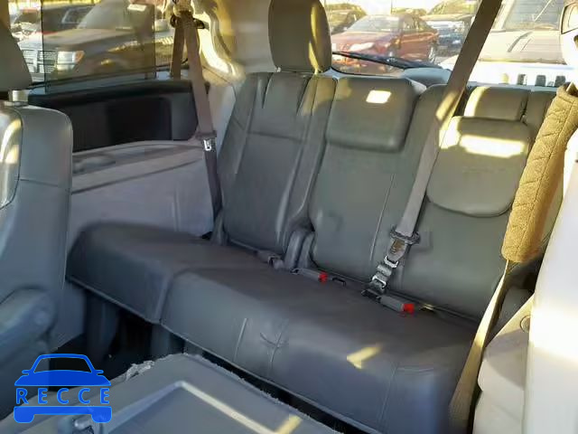 2011 VOLKSWAGEN ROUTAN SEL 2V4RW5DG7BR803042 зображення 8