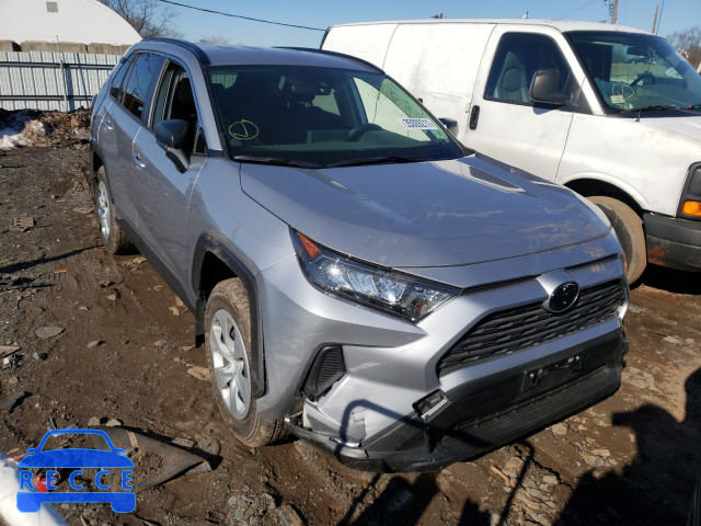 2020 TOYOTA RAV4 LE JTMF1RFV4LD064456 зображення 0