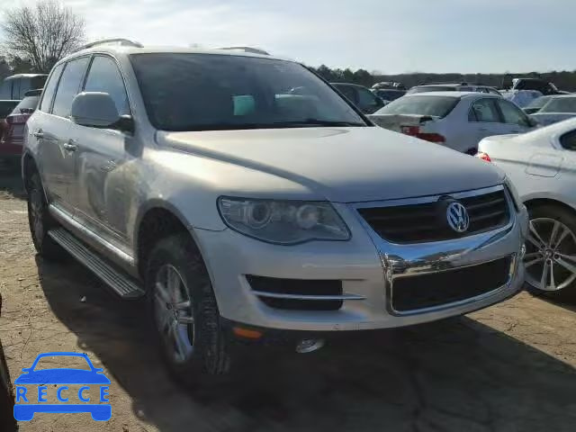 2009 VOLKSWAGEN TOUAREG 2 WVGBE77L49D024029 Bild 0