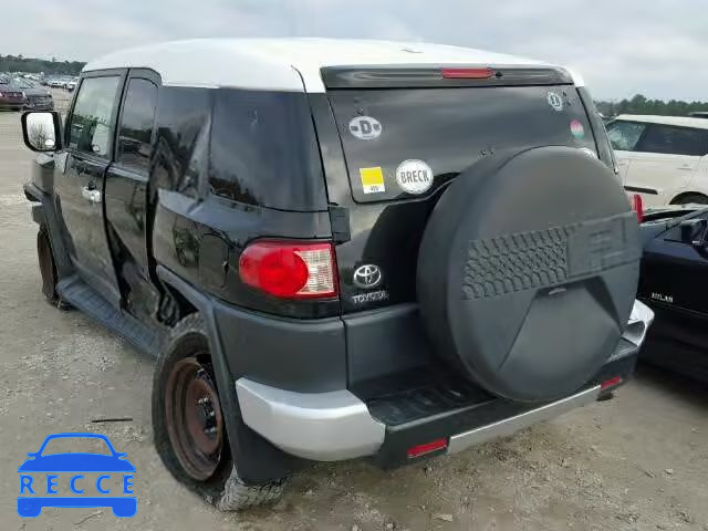 2011 TOYOTA FJ CRUISER JTEBU4BF9BK105029 image 2