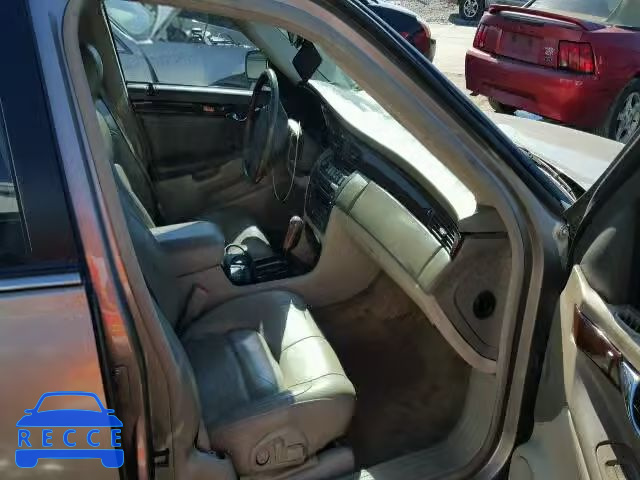 2000 CADILLAC DEVILLE DT 1G6KF5790YU173033 Bild 4