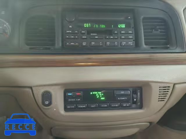 2005 FORD CROWN VICT 2FAFP74W45X107354 image 8
