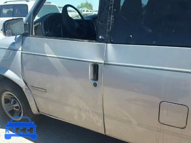 1999 GMC SAFARI 1GKDM19W8XB506892 image 9