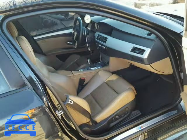 2008 BMW M5 WBSNB93558CX09974 зображення 4