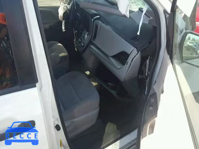 2015 TOYOTA SIENNA 5TDZK3DC8FS657612 image 4