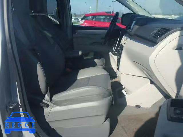 2011 VOLKSWAGEN ROUTAN SE 2V4RW3DGXBR772647 зображення 4