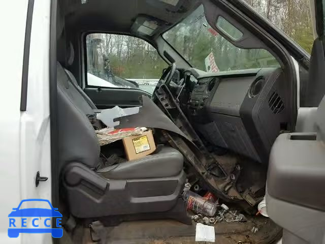 2011 FORD F550 SUPER 1FDUF5HT6BEC03049 image 4