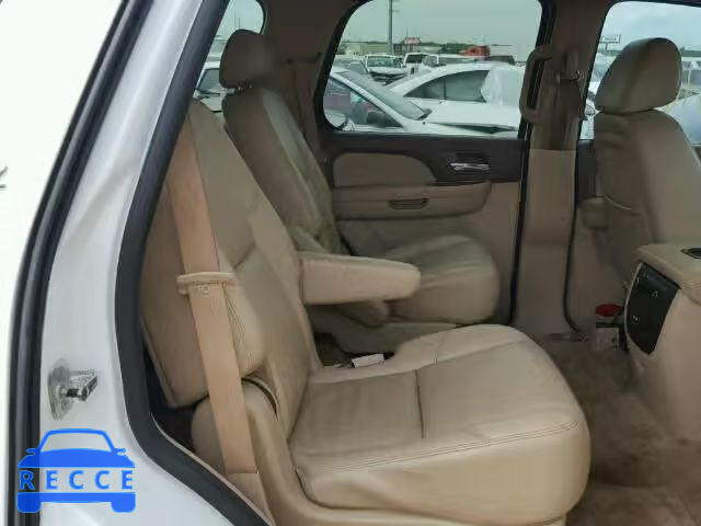 2009 CHEVROLET TAHOE LTZ 1GNFC33J29R136024 зображення 5