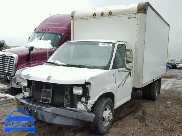 2004 CHEVROLET EXPRESS CU 1GBJG31UX41145943 зображення 1