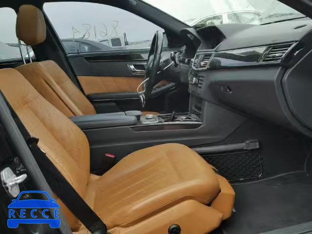 2011 MERCEDES-BENZ E550 WDDHF7CB1BA273118 image 4