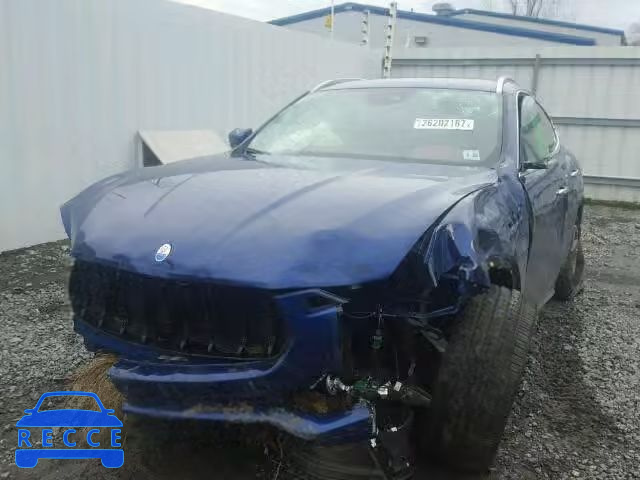 2017 MASERATI LEVANTE ZN661XUS3HX221850 image 1