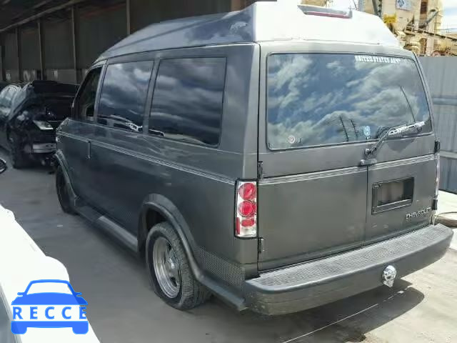 1996 CHEVROLET ASTRO VAN 1GBDM19W8TB135792 image 2