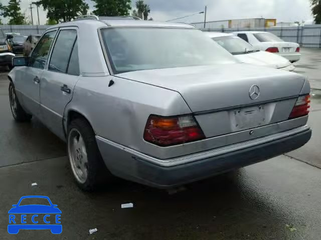 1993 MERCEDES-BENZ 400E WDBEA34E5PB888008 image 2