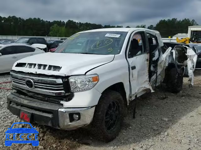 2017 TOYOTA TUNDRA CREWMAX 5TFDW5F12HX614225 зображення 1