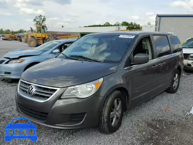 2010 VOLKSWAGEN ROUTAN SEL 2V4RW5DX7AR236961 зображення 1