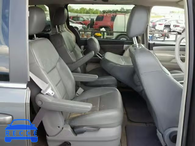 2010 VOLKSWAGEN ROUTAN SEL 2V4RW5DX7AR236961 зображення 5