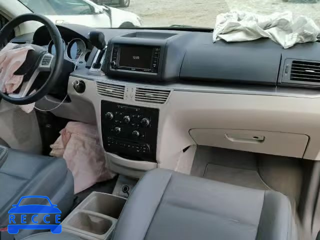 2012 VOLKSWAGEN ROUTAN SE 2C4RVABG1CR390352 зображення 8