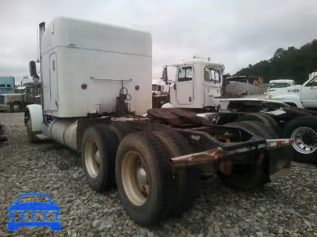 2000 PETERBILT CONVENTION 1XPFD69X2YN517315 Bild 2