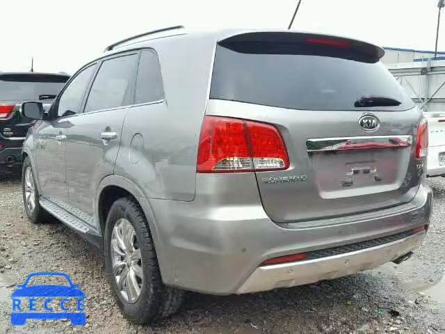 2013 KIA SORENTO SX 5XYKW4A20DG332664 Bild 2