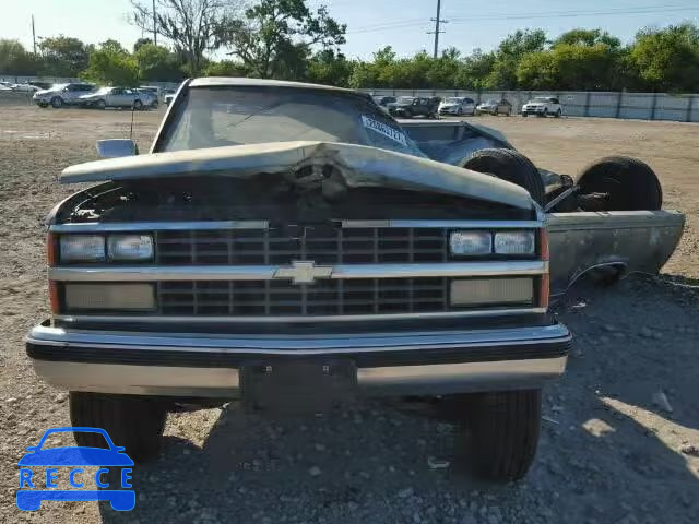 1989 CHEVROLET C2500 16CGC24K2KE105805 Bild 8