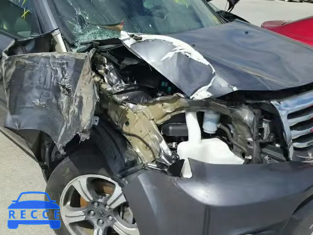 2015 HONDA PILOT SE 5FNYF4H35FB017135 image 8