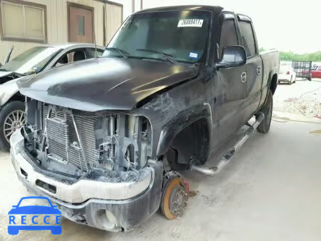 2004 GMC SIERRA C25 1GTHC23164F159859 image 1