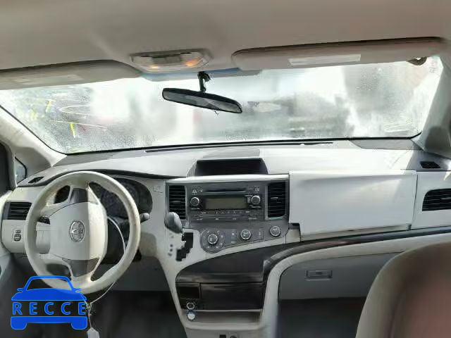 2011 TOYOTA SIENNA 5TDZK3DCXBS033613 image 8