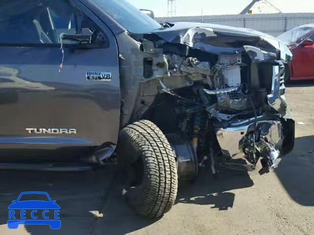 2017 TOYOTA TUNDRA CREWMAX 5TFDW5F14HX584399 image 8