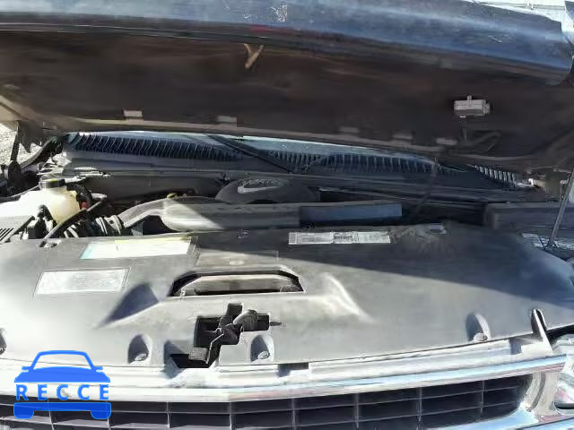 2001 CHEVROLET SUBURBAN 1GNEC16T11J249625 image 6
