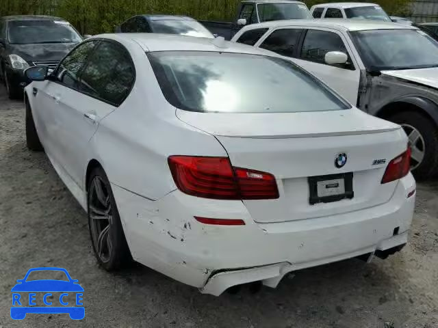 2014 BMW M5 WBSFV9C52ED594106 Bild 2