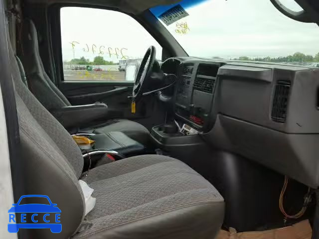 2004 CHEVROLET EXPRESS CU 1GBJG31U041224036 image 4