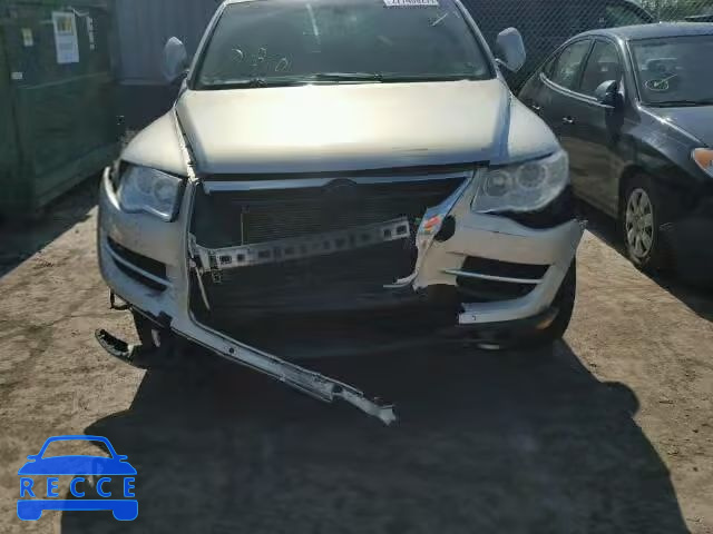 2009 VOLKSWAGEN TOUAREG 2 WVGBE77L29D018245 image 8