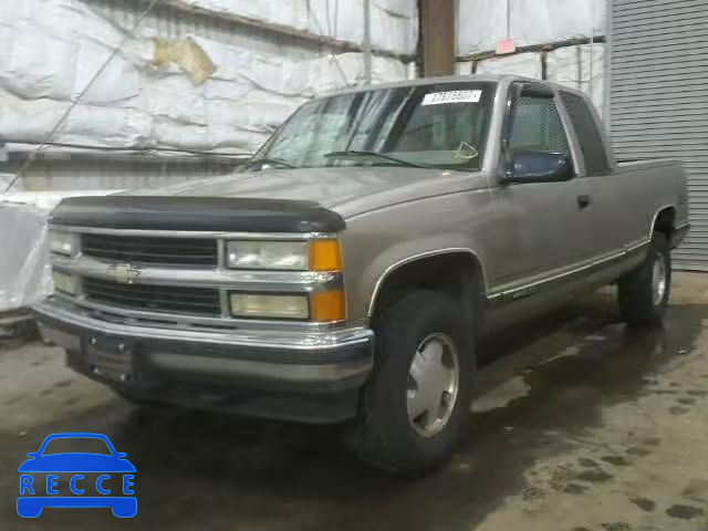 1999 CHEVROLET K1500 1GCEK19RXXR109384 Bild 1