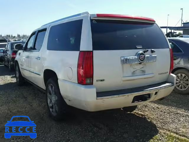 2011 CADILLAC ESCALADE E 1GYS4JEF2BR177125 image 2