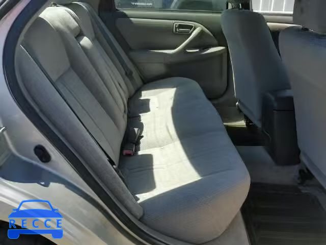 2001 TOYOTA CAMRY JT2BG22K310566422 image 5