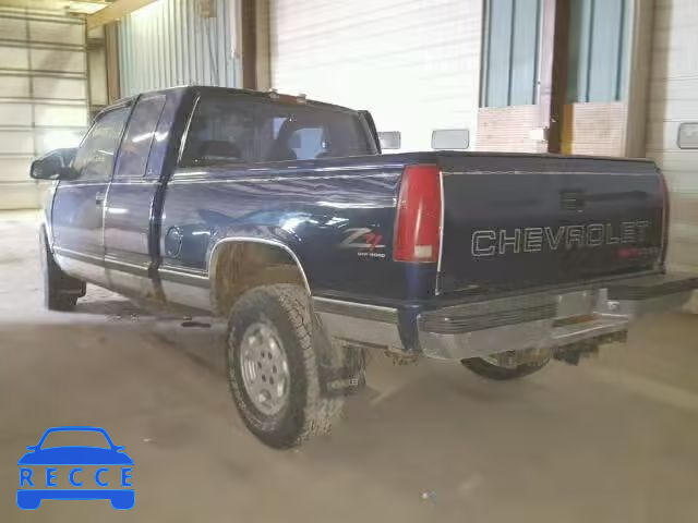 1999 CHEVROLET K1500 1GCEK19R9XR142652 Bild 2
