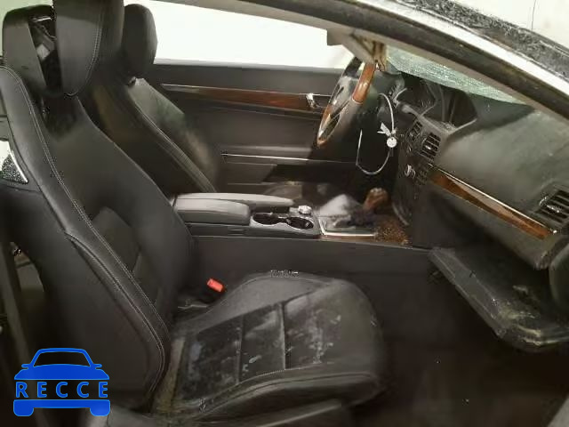 2012 MERCEDES-BENZ E550 WDDKJ7DB9CF148827 image 4