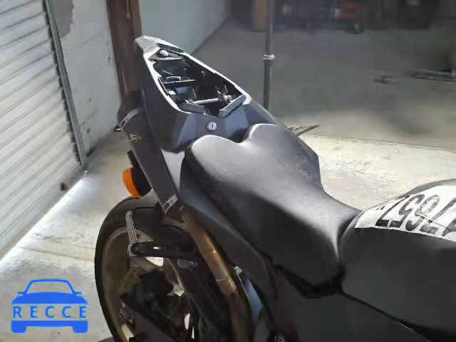 2014 YAMAHA YZFR1 JYARN23E2EA018010 image 5