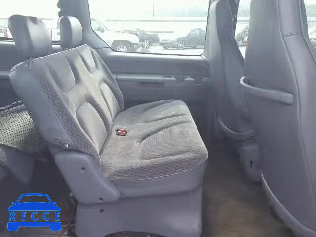 2000 CHRYSLER VOYAGER 2C4FJ25B9YR740600 image 5